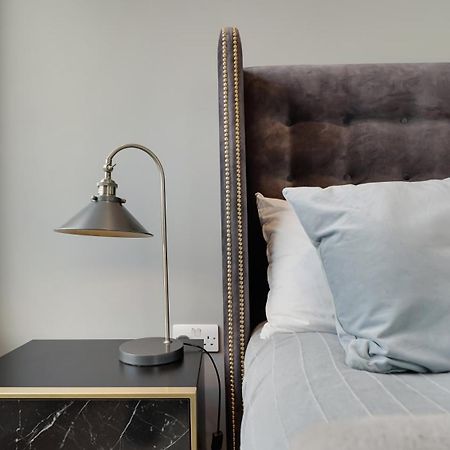 Modern And Spacious Penthouse Apartment In Putney With Free Parking Londra Exterior foto