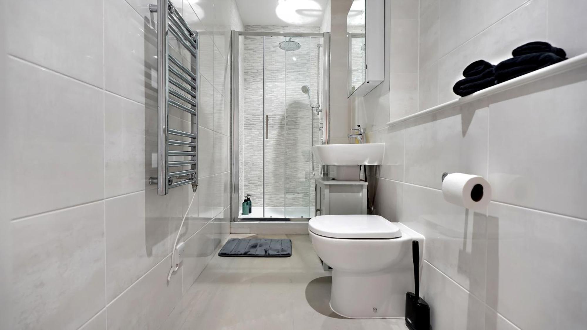 Modern And Spacious Penthouse Apartment In Putney With Free Parking Londra Exterior foto